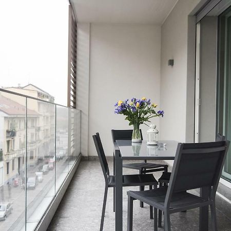 Design & New Center Apartments Milano Esterno foto