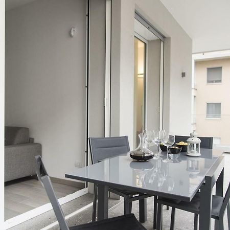 Design & New Center Apartments Milano Esterno foto