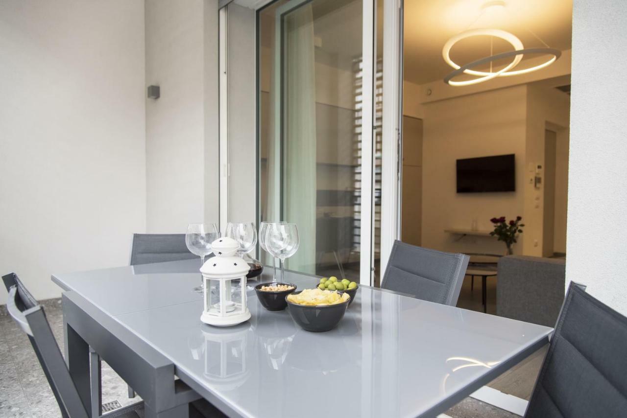 Design & New Center Apartments Milano Esterno foto